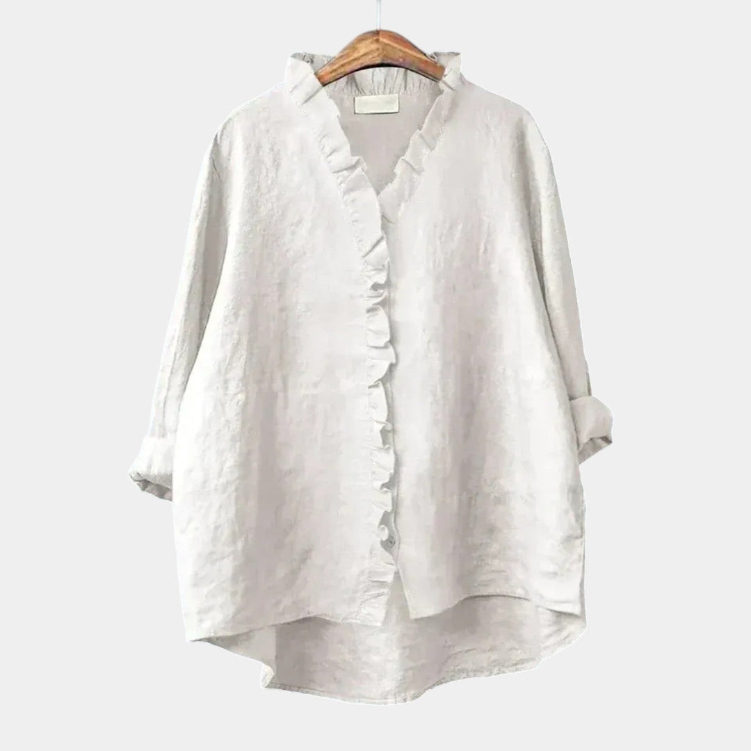 Monica | Blusa blanca con canesú de volante